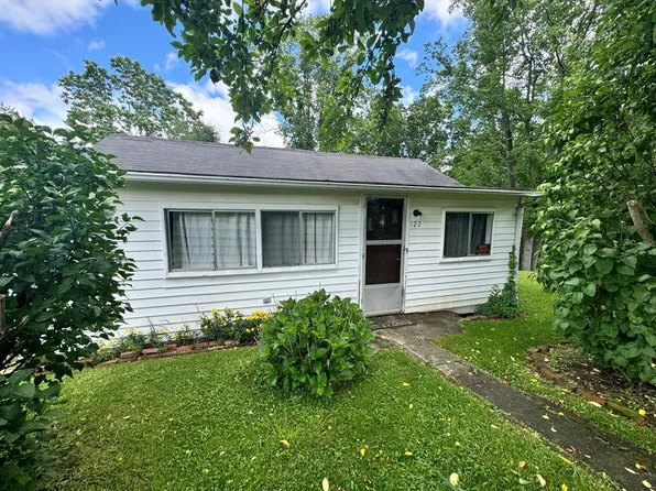 122 Garten Pl, Beckley, WV 25801