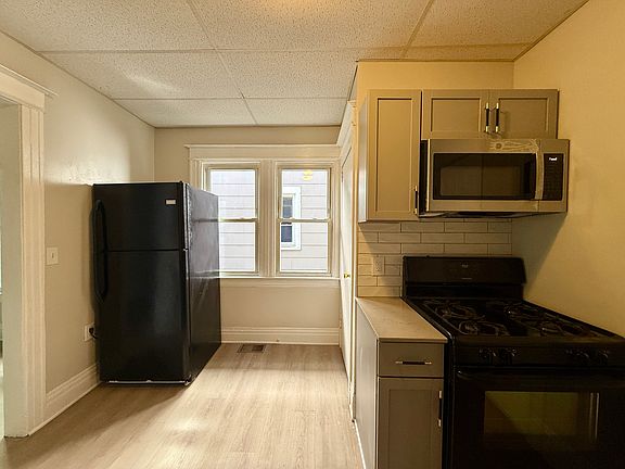 4th image of 23-25 Trust St