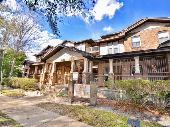 1220 SW 1st Ave APT 101