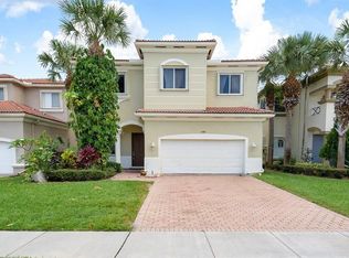 1042 Grove Park Cir, Boynton Beach, FL 33436