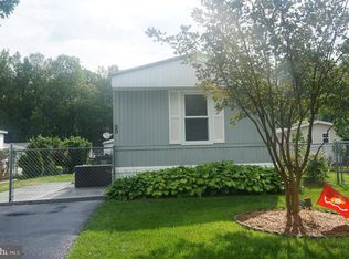 20 Maryanne Ave, Stafford, VA 22554