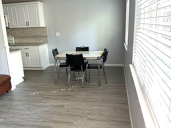 2nd image of 6508 Bremen Dr