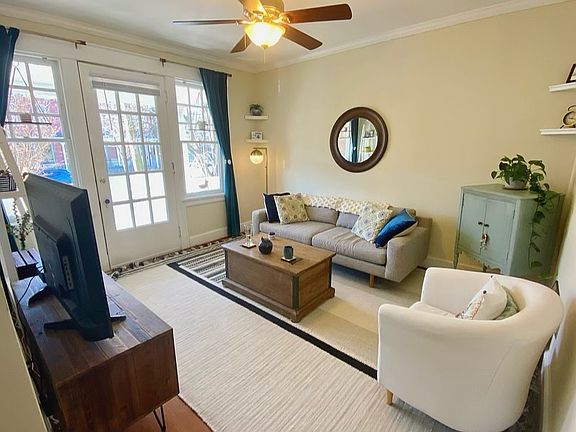 2nd image of 2906 E Broad St APT 3