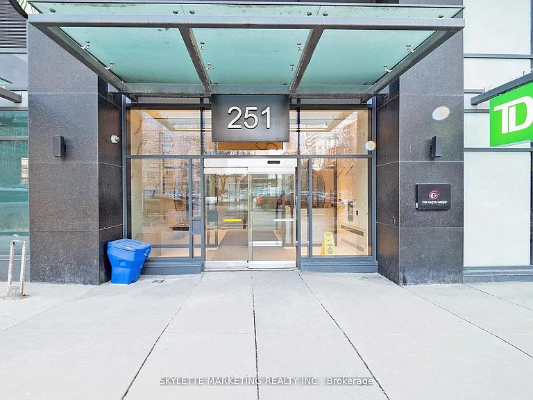 251 Jarvis St #4014 — Photo 2