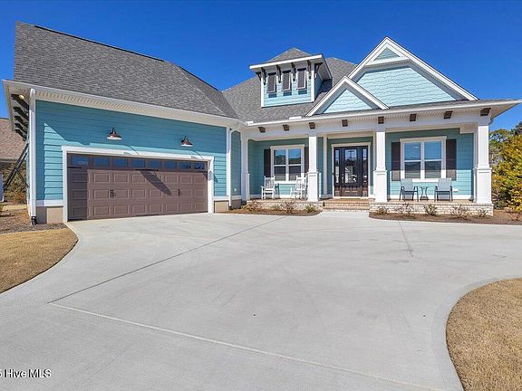 2nd image of 2950 Trailwood Drive SE