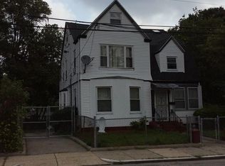 50-50R Osceola St, Hyde Park, MA 02136