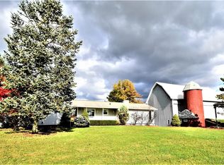 1015 Remsen Rd, Medina, OH 44256