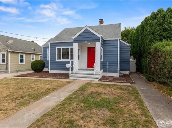 23 John St, South River, NJ 08882