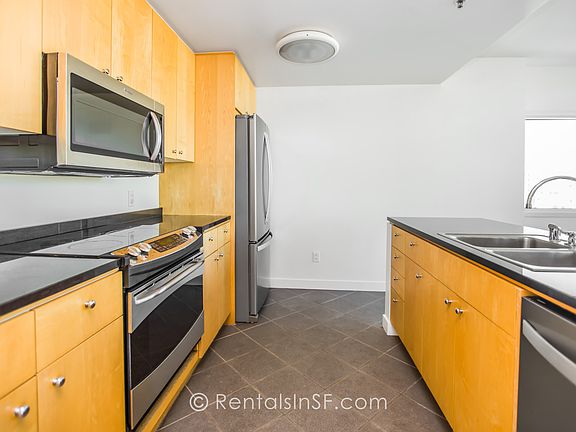 3rd image of 1388 Gough St APT 1107