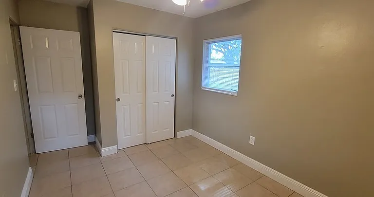 6430 Polk St — Photo 7