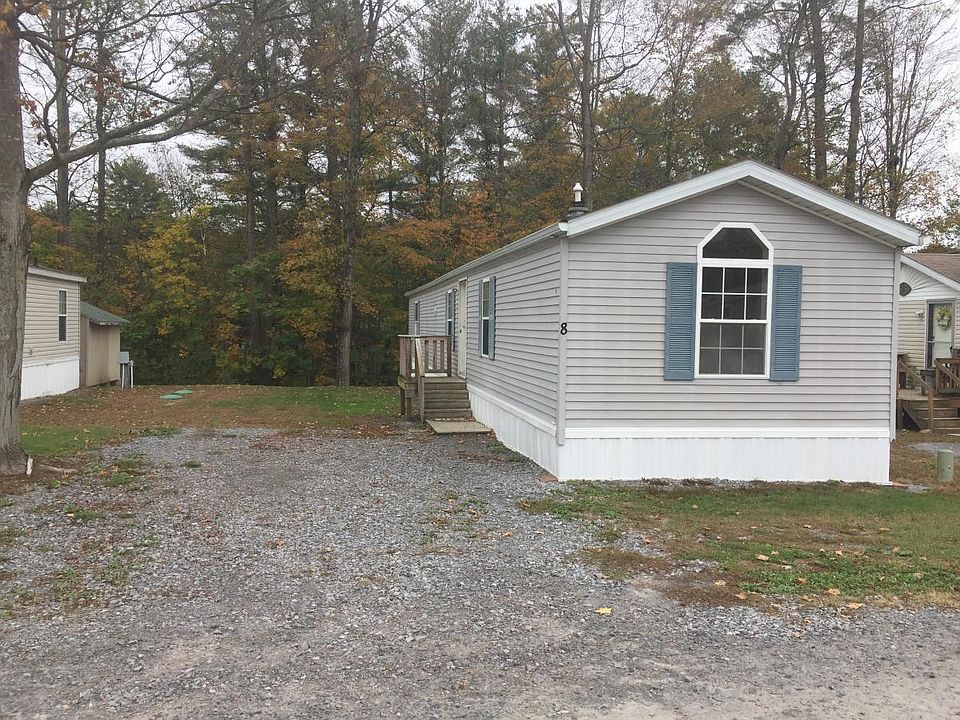 Outside - Lot 8