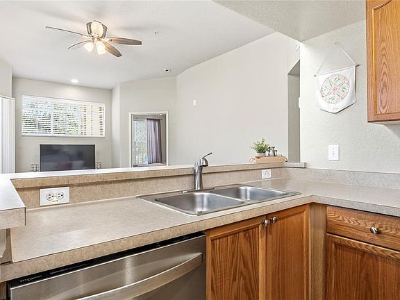 5th image of 5125 PALM SPRINGS BOULEVARD #1204