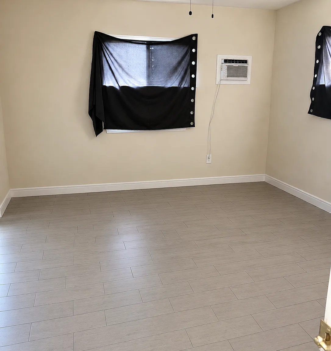 3 bed, 1200 sqft, $2,200 — Photo 1
