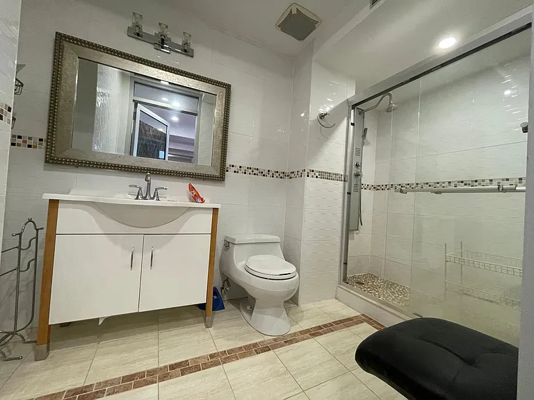 133-20 Avery Ave #11 — Photo 5