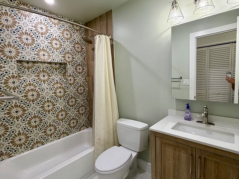 Bathroom 2