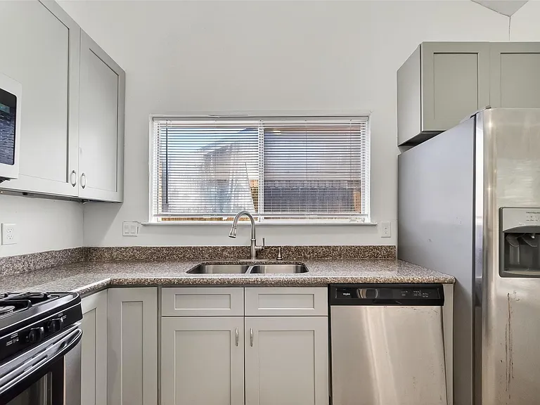 1122 Woodbridge Ave — Photo 20