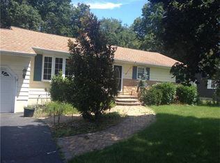 184 Old Cranbury Rd, East Windsor, NJ 08512