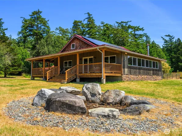 44 Lopez Way, Decatur Island, WA 98221