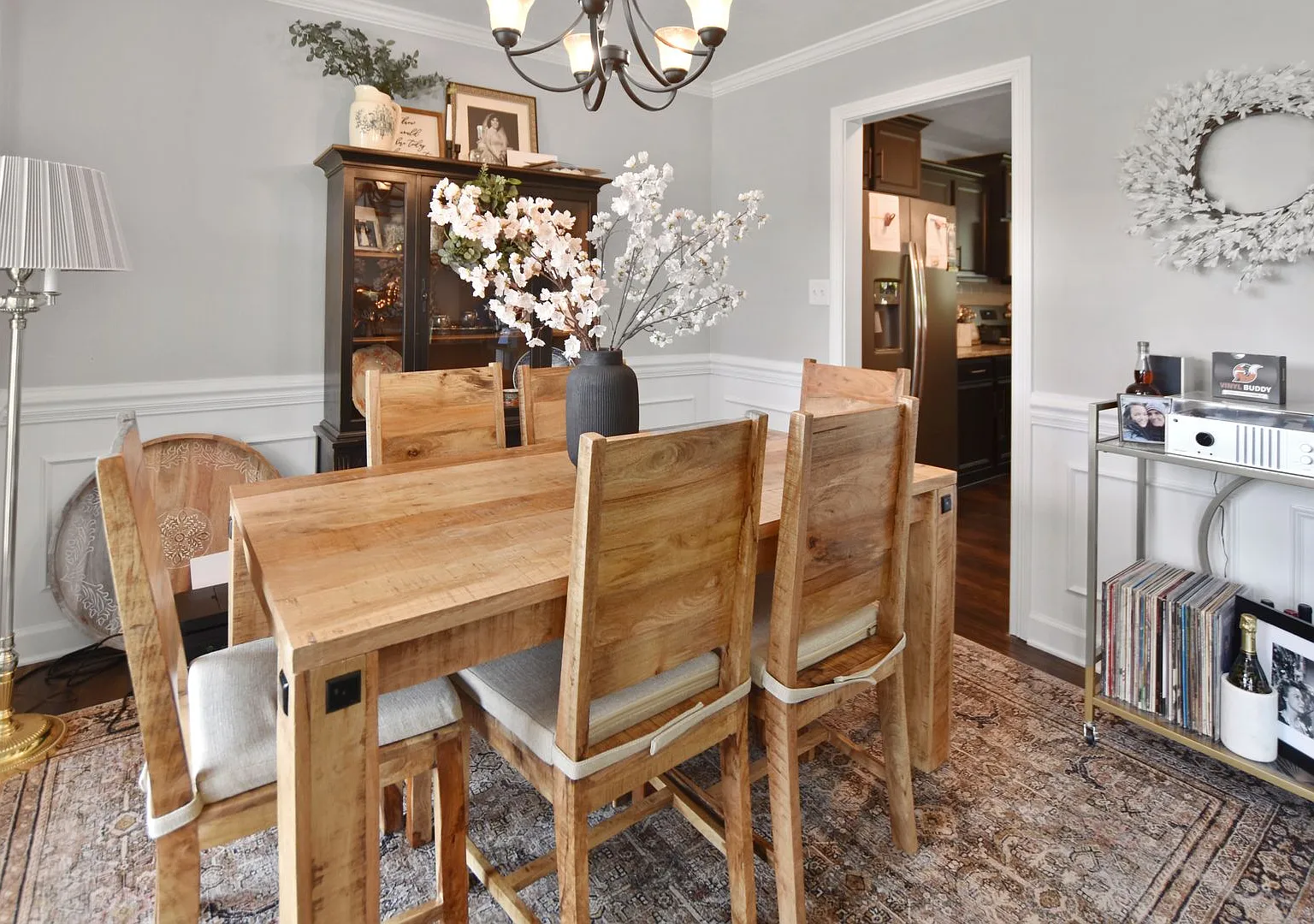 Pet Friendly Four Bedroom! — Photo 3