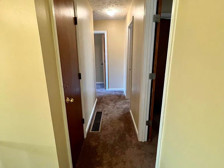 3327 Wood Valley Ct — Photo 21
