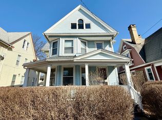 62 Pixlee Pl, Bridgeport, CT 06610