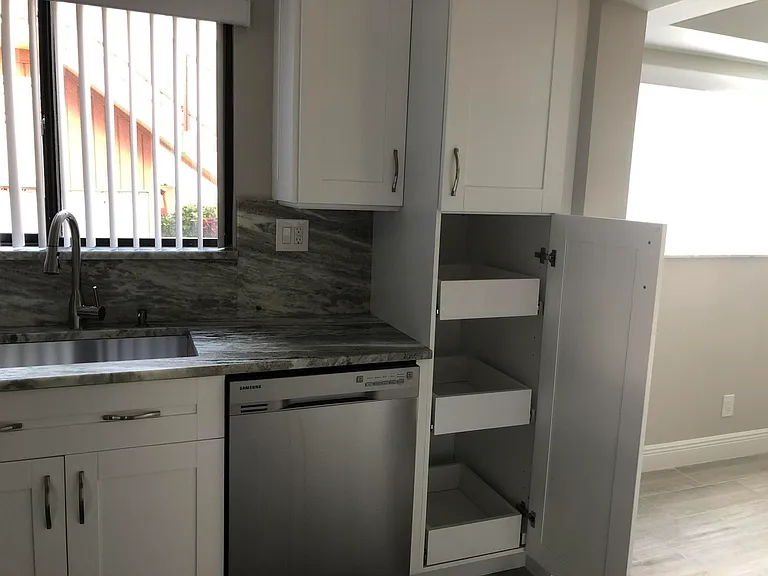 15090 Ashland Pl — Photo 3