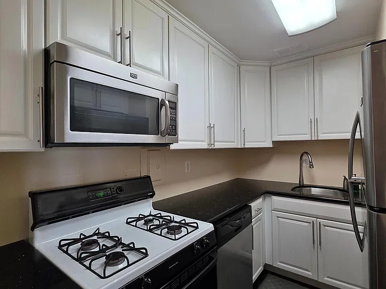 5340 Holmes Run Pkwy #709 — Photo 17