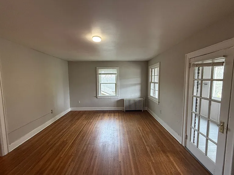1412 Park Dr #4 — Photo 1