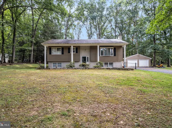 703 Old Limekiln Ln, Newport, PA 17074