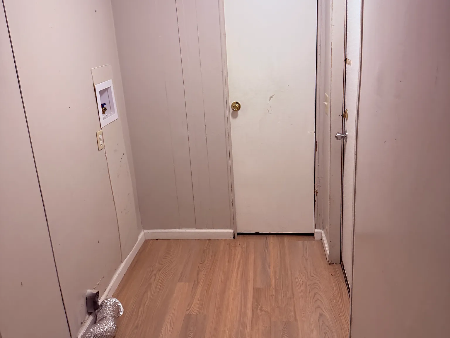 3 bed, 970 sqft, $1,100 — Photo 3