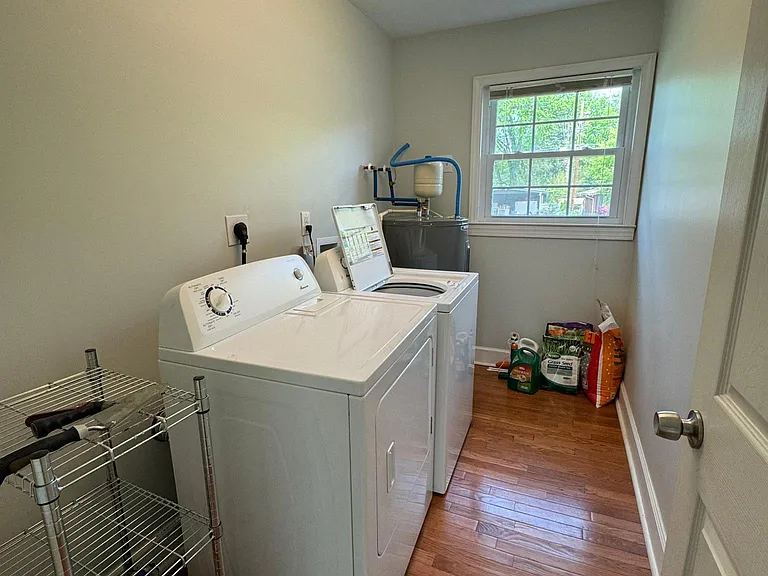1514 Archdale Dr — Photo 15