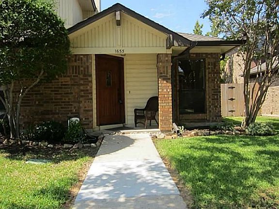 2nd image of 1633 Kingspoint Dr
