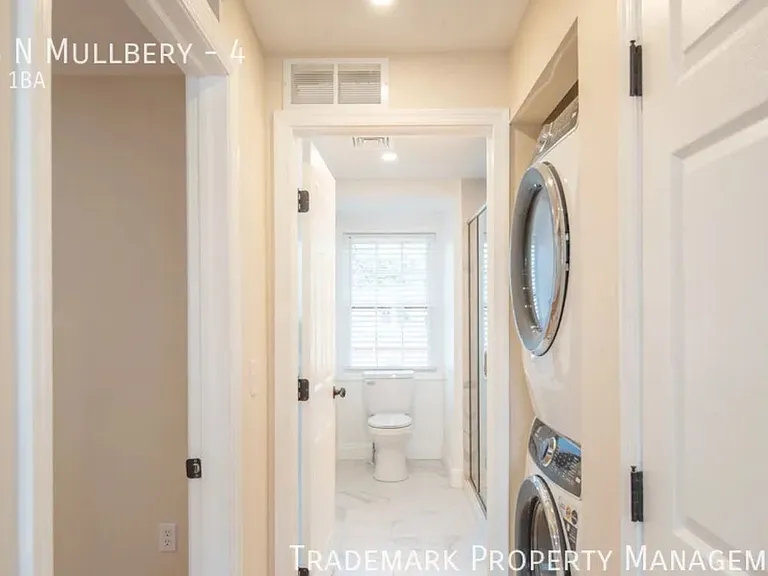 323 N Mulberry St #4 — Photo 9