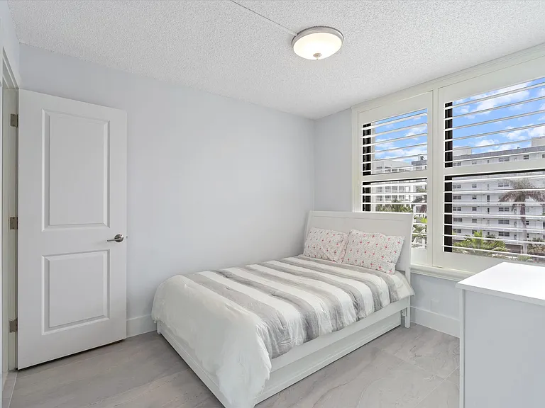 3115 S Ocean Blvd #302 — Photo 19