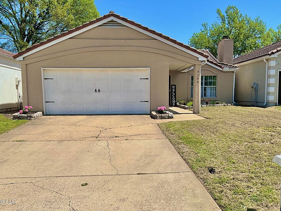 1st image of 7190 Atterbury Cir E