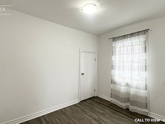 5th image of 981 Hackett St #981