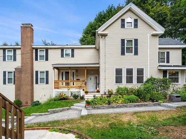 24 Dale St #24, Needham Heights, MA 02494