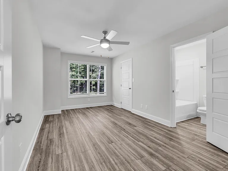 228 Limestone Point Dr — Photo 21