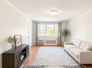 15052 Melbourne #256A, Flushing, NY 11367