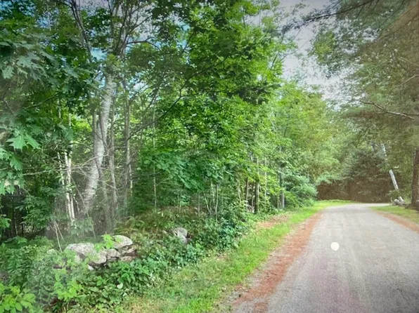 2 Stonewyck Lane, Damariscotta, ME 04543