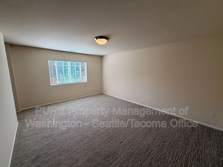 18224 72nd Ave E — Photo 18