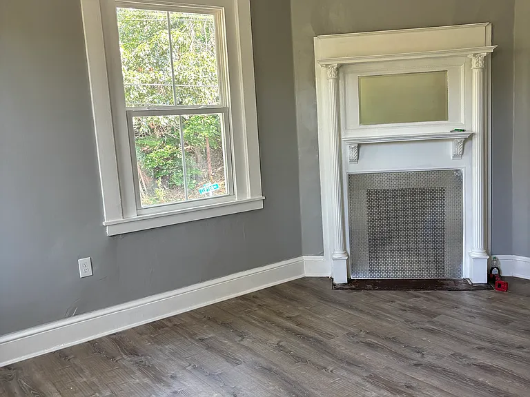 4443 Clifton Rd #6 — Photo 8
