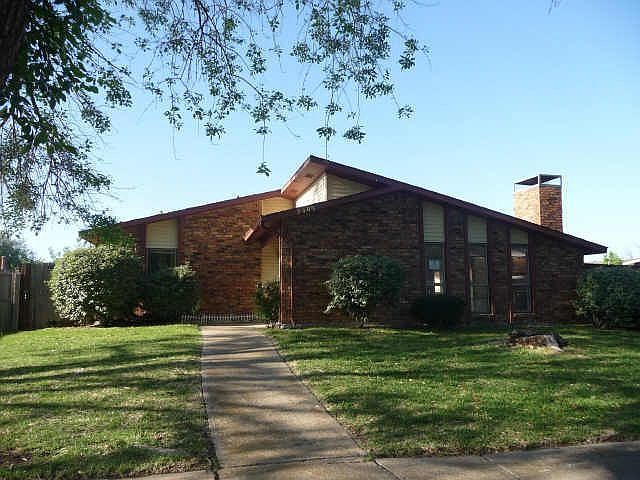 1st image of 3405 Rockcrest Dr