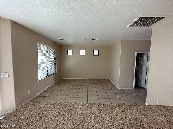 4th image of 10061 Bonterra Ave