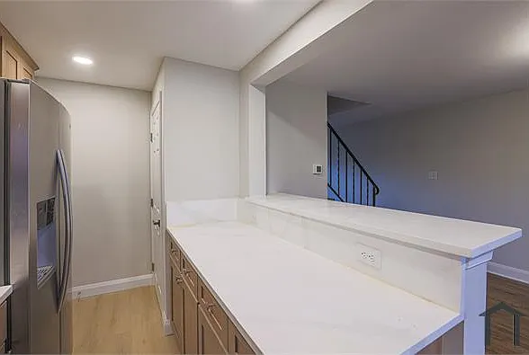 1302 Kenton Rd — Photo 12