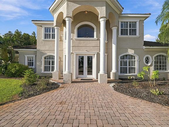 3rd image of 19153 GERACI ROAD