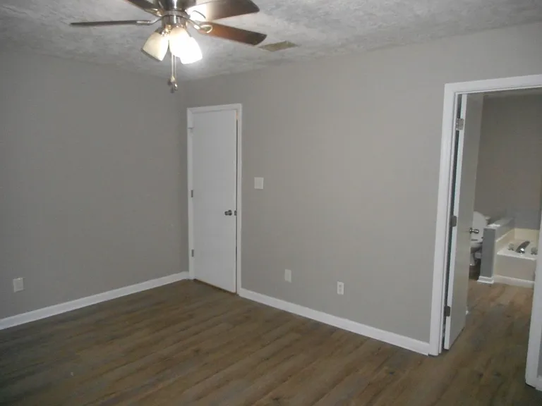 3010 Miranda Rd — Photo 9