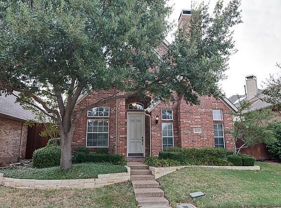 2nd image of 8632 Forest Glenn Dr