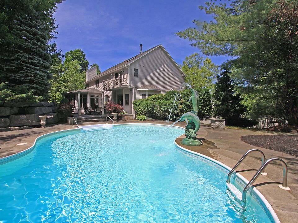 1st image of 5115 Waterford Wood Way