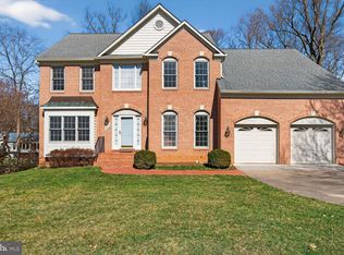 9910 Rustic Rail Ln, Vienna, VA 22181